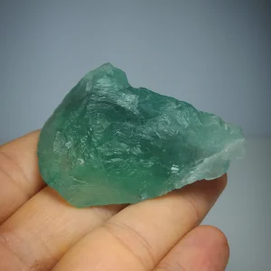سنگ راف اونتورین سبز اصل (سایز درشت)